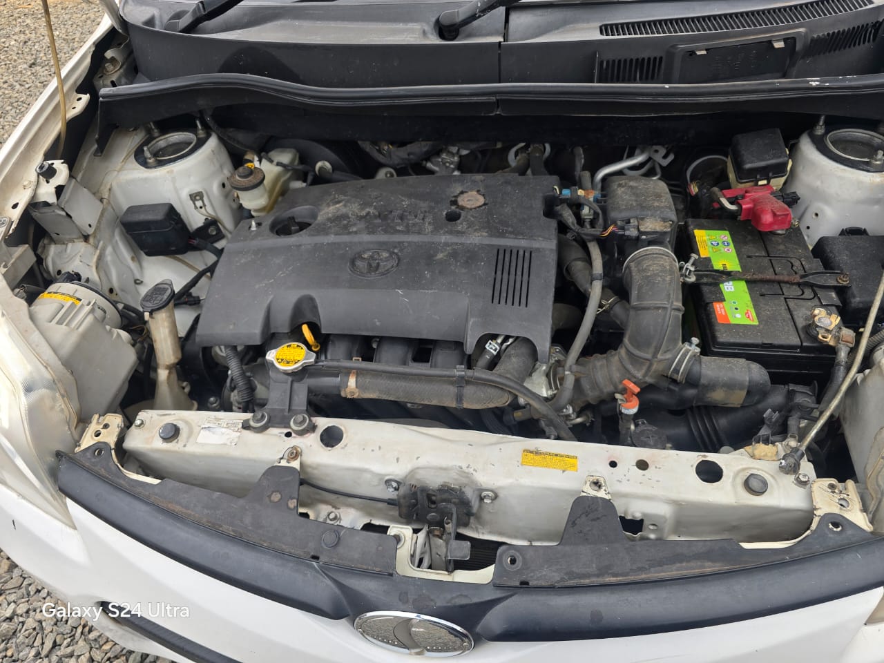 Toyota Sienta image 4