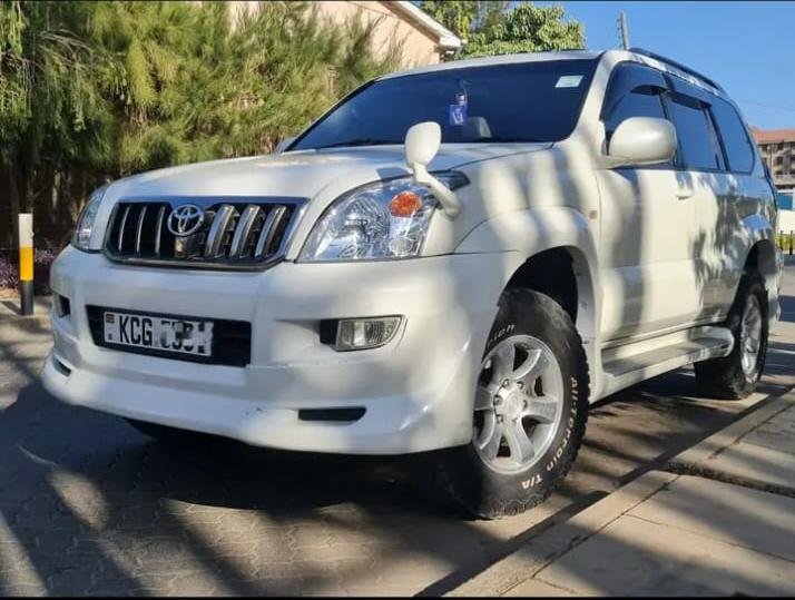 Toyota Prado image 1