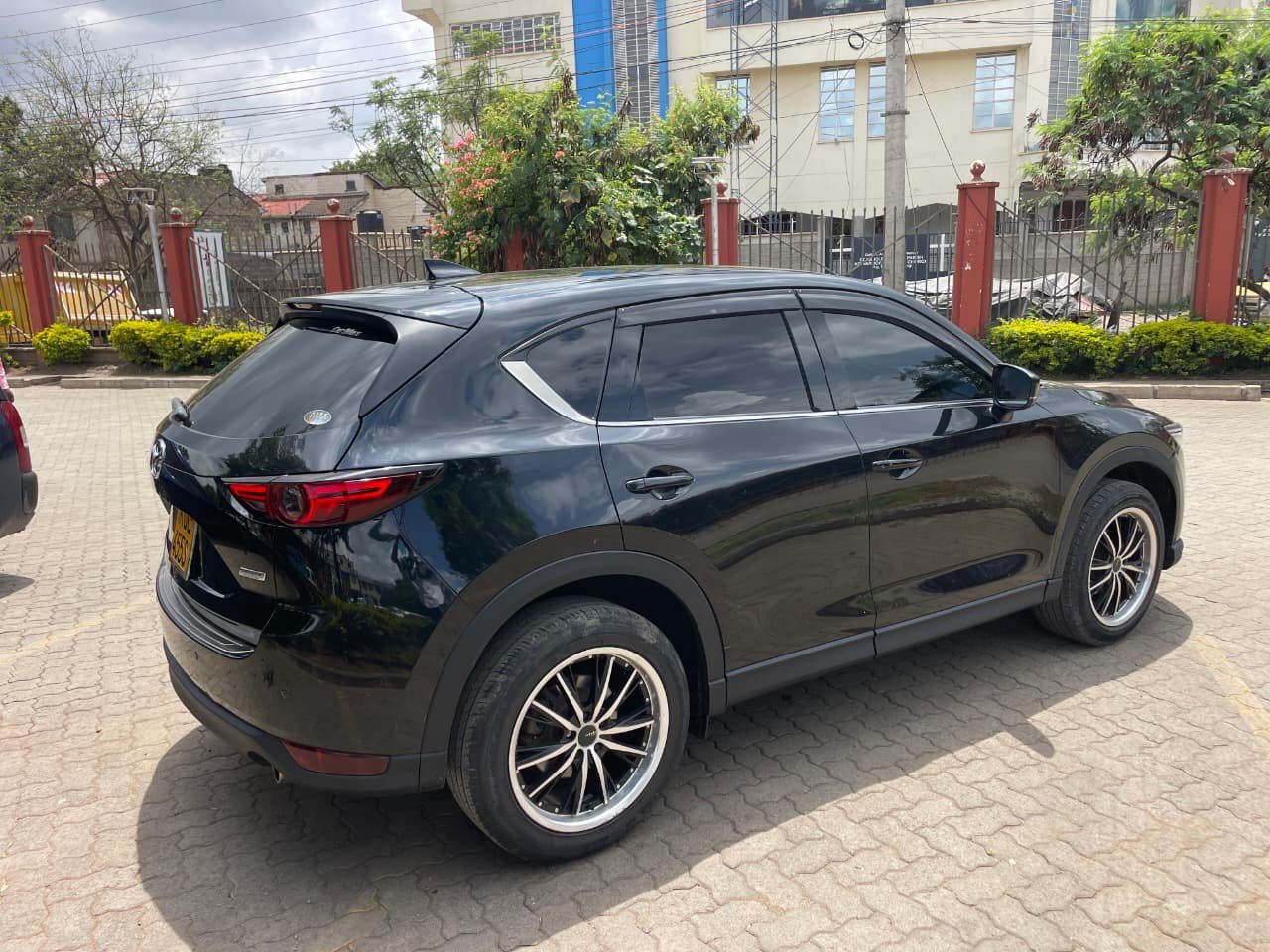 Mazda CX-5 image 5
