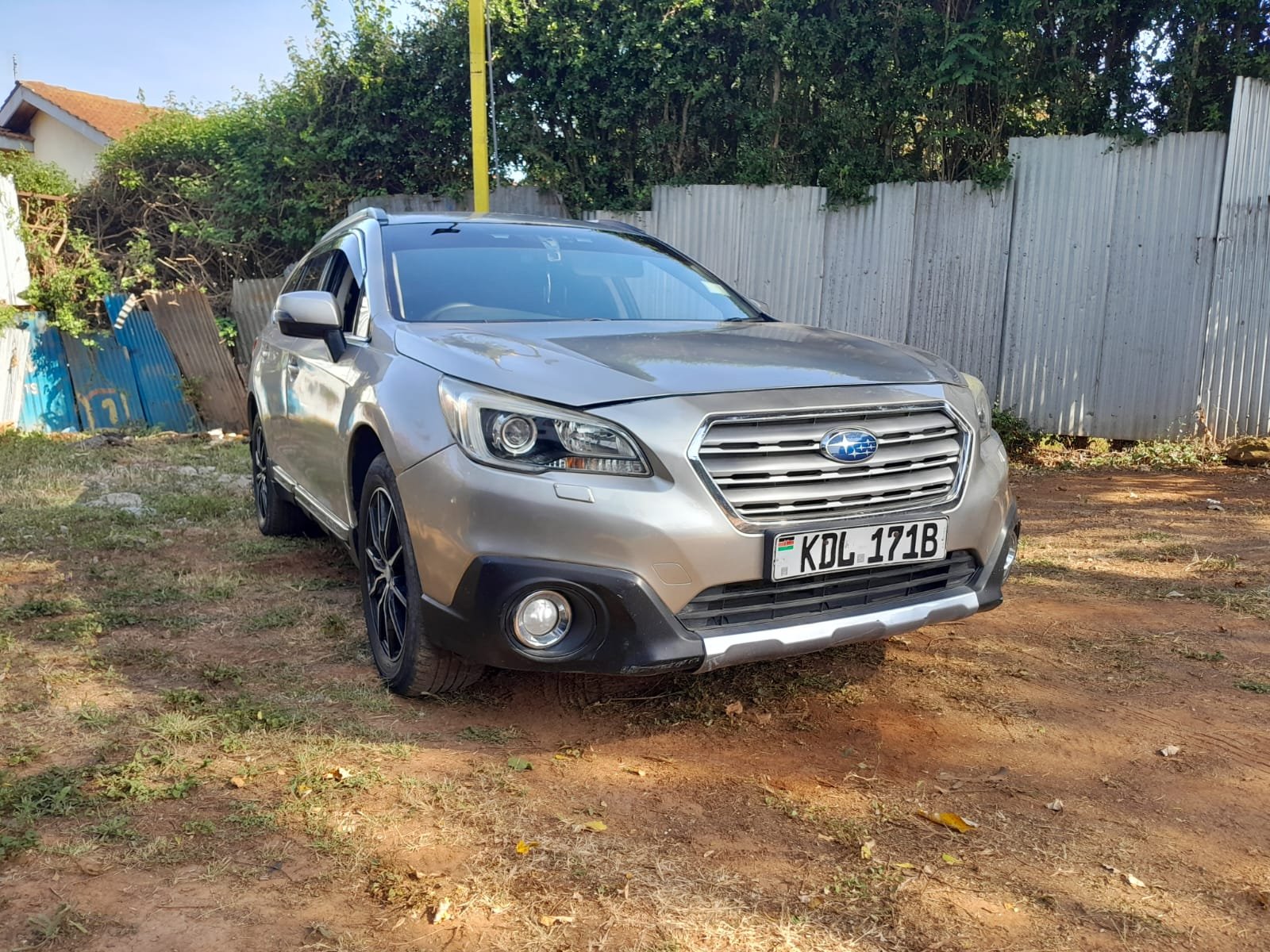 Subaru Outback image 2