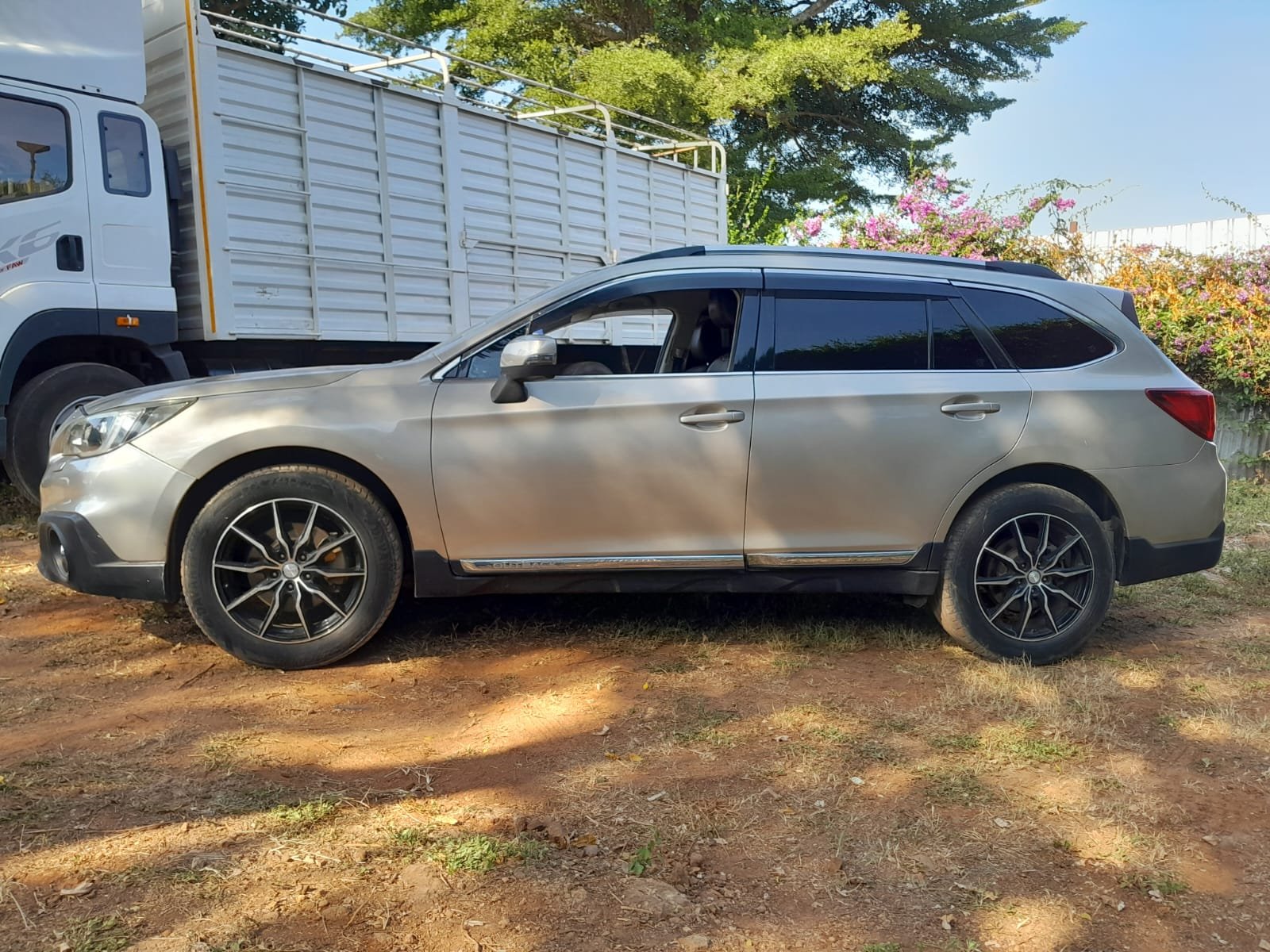 Subaru Outback image 3