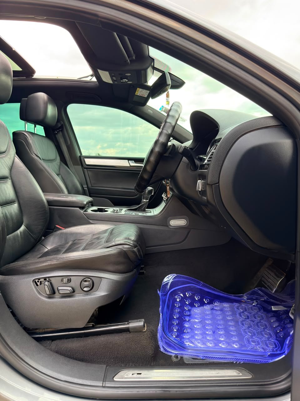 Volkswagen Touareg image 11
