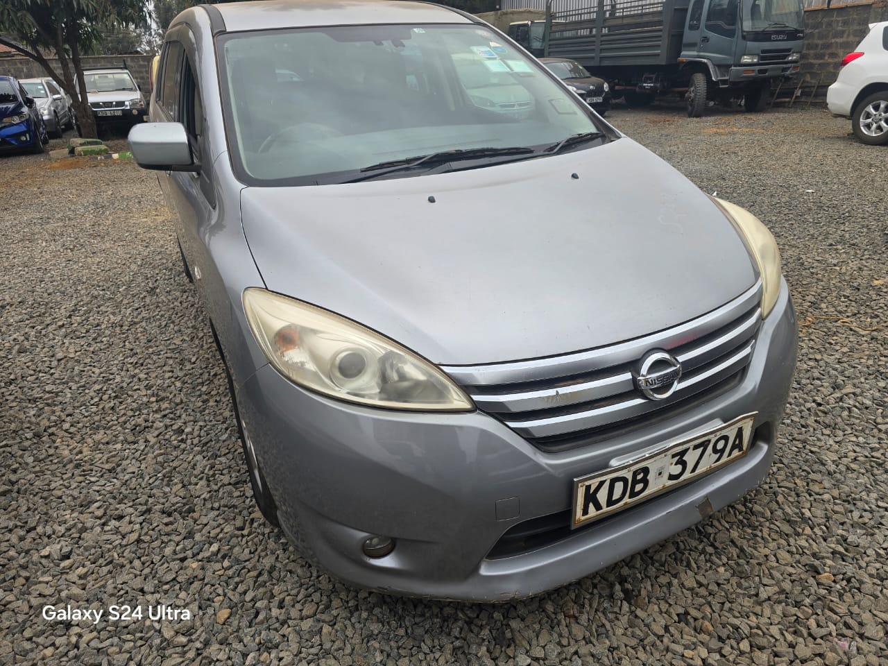 Nissan image 2